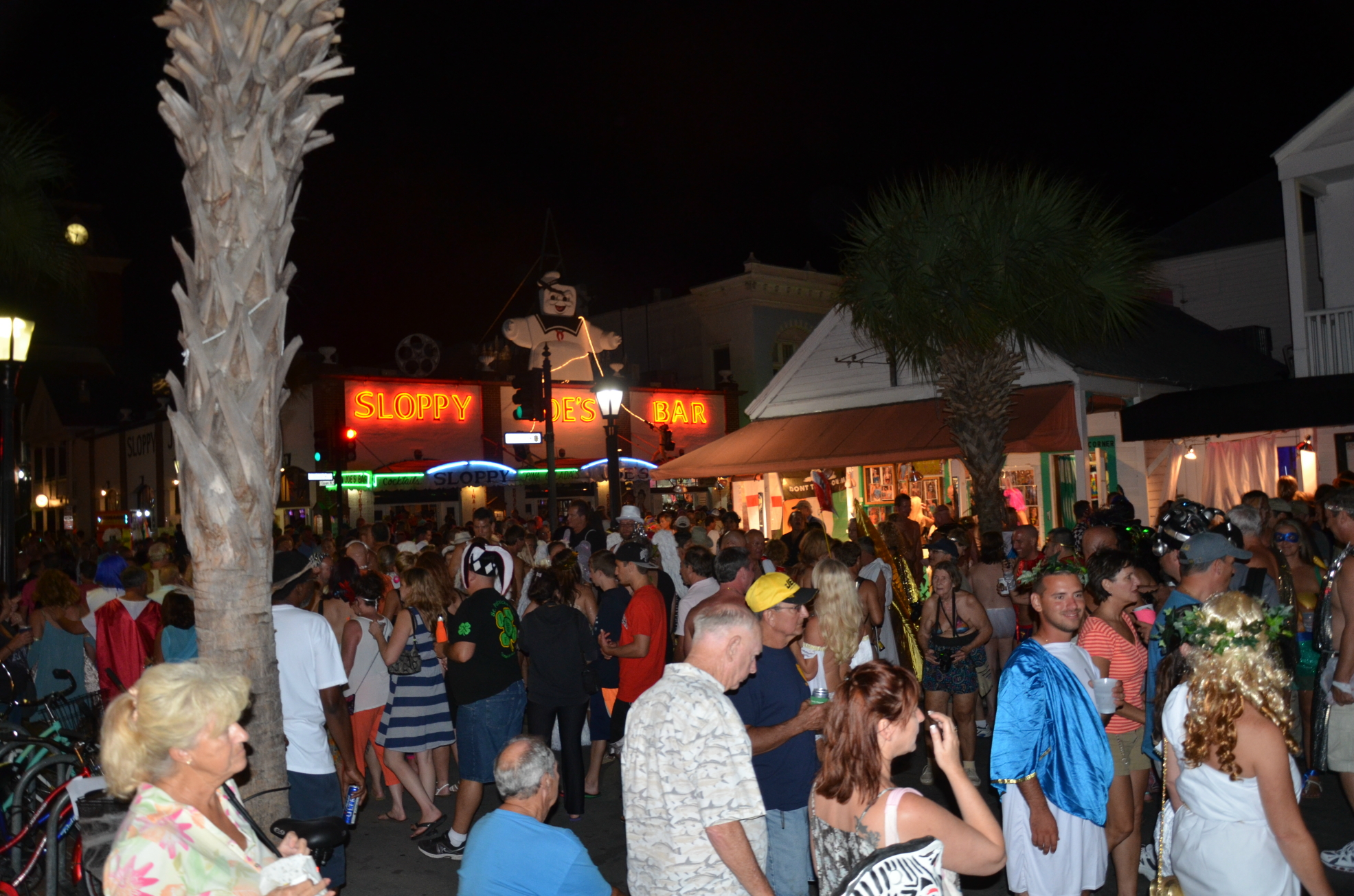 Capt Tony's street scene 2013