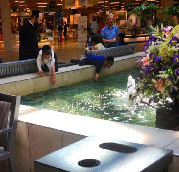 Shtick jew kids fishing at mall.jpg