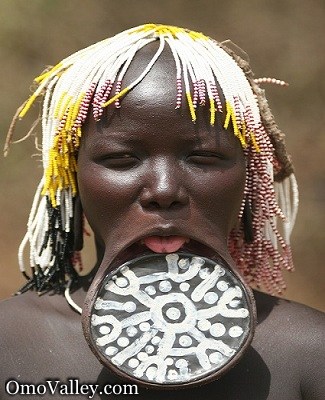 A-woman-of-the-Mursi-Tribe.jpg
