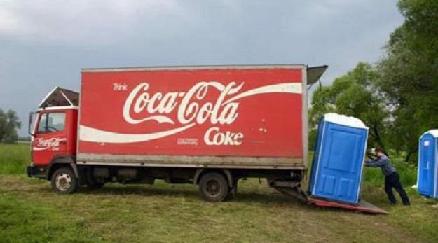 porta potty truck.jpg